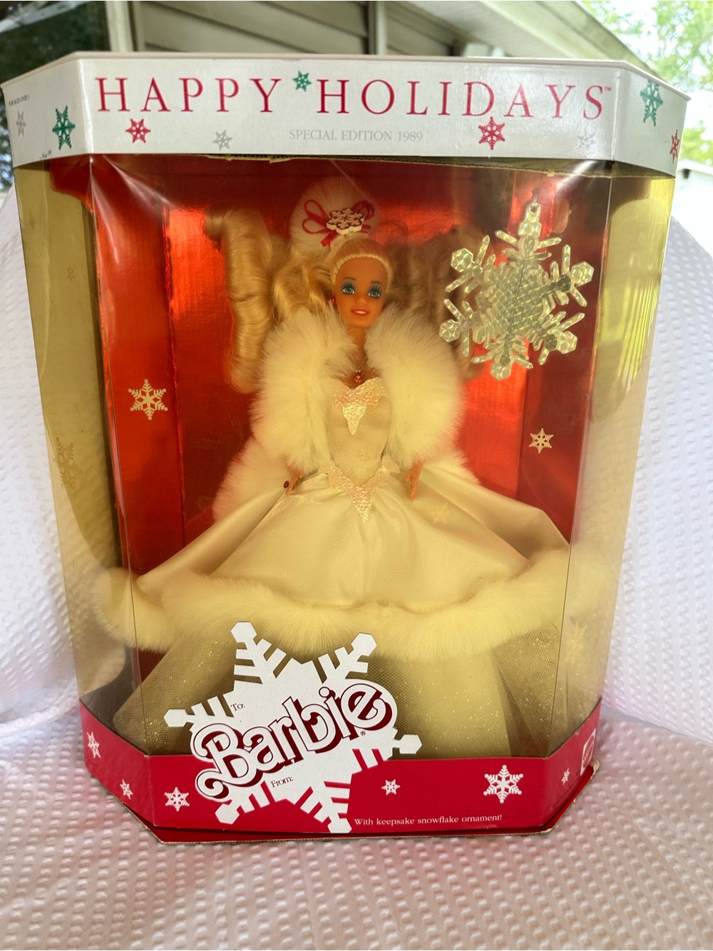 1989 Happy Holidays Barbie by Mattel, #3523, Special Edition.